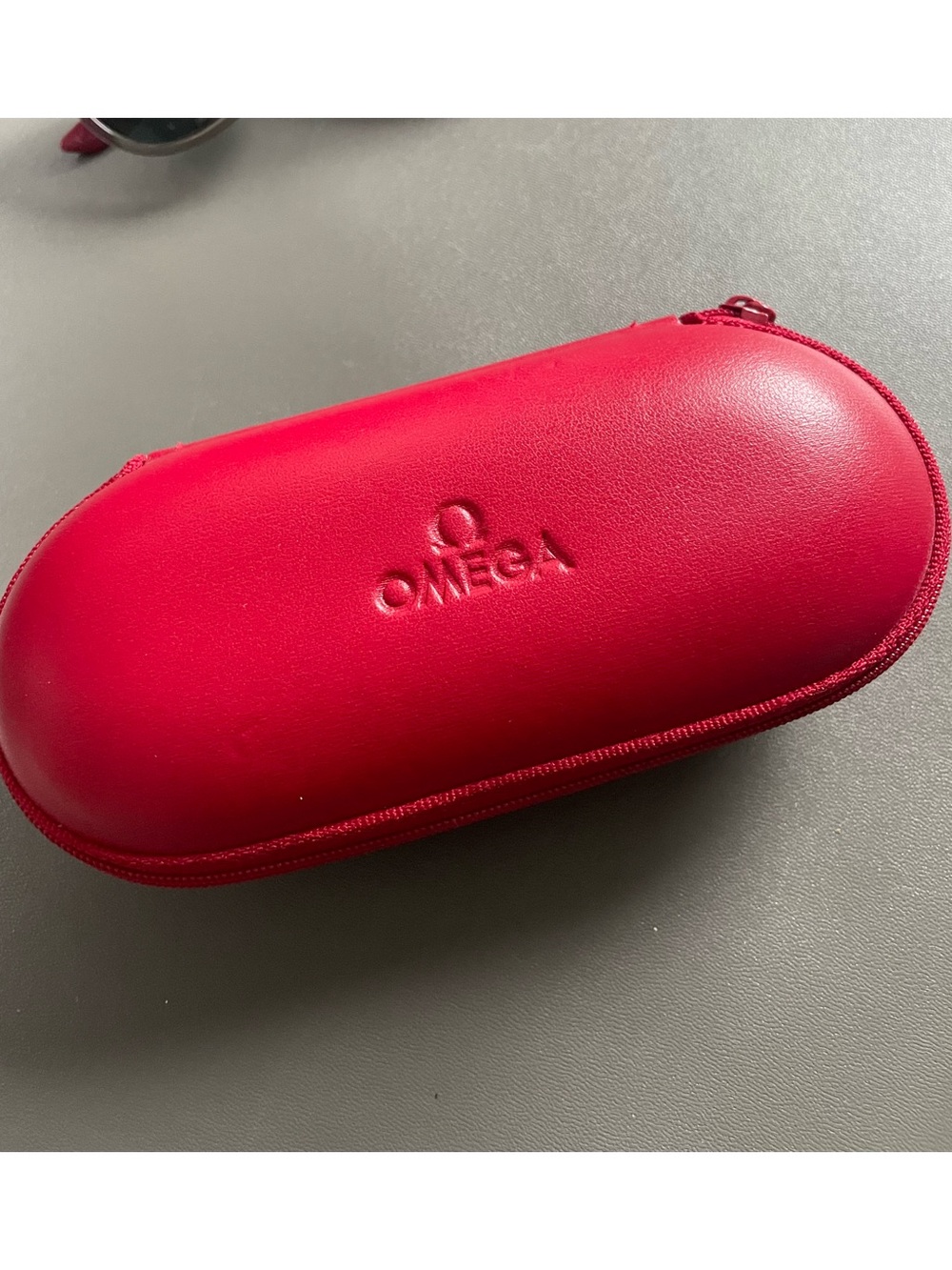 Omega Red Zip Travel Case